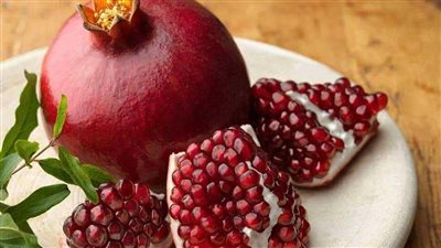 فوائد الرمان المتعددة