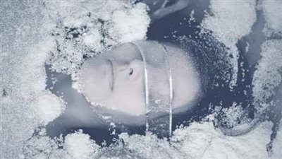 قصة الفتاة المجمدة