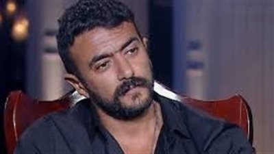 هل انكشف السر؟.. سبب انفصال ياسمين عبد العزيز وأحمد العوضي