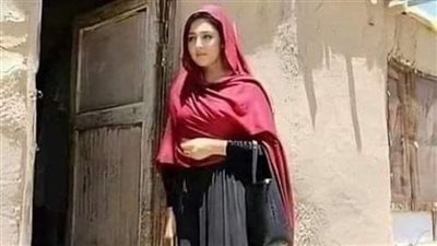 تزوج رجل أعمال من سكرتيرته سراً