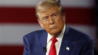عاااجل : أنباء عن ۏفاة ترامب بحاډث!!