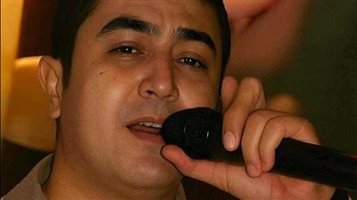 نجم غنائي صاعد إلى داعية تهدي ابتسامته القلوب حكاية الشيخ محمود المصري