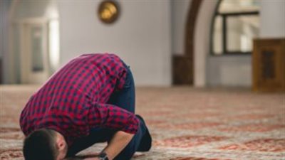 سورة من القرآن من داوم على قراءتها يومياً فتح الله عليه 7 أبواب من الرزق وأغناه من حيث لا يحتسب
