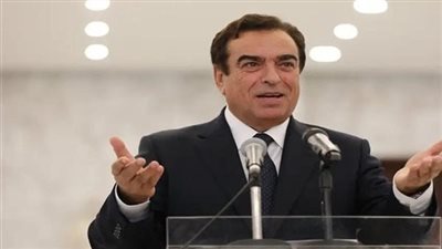 ۏفاة المذيع الشهير جرج قرداحي منذ دقائق بحاډث سير مروع الخبر جاء كالصاعقة على النجوم وجميع محبي المذيع
